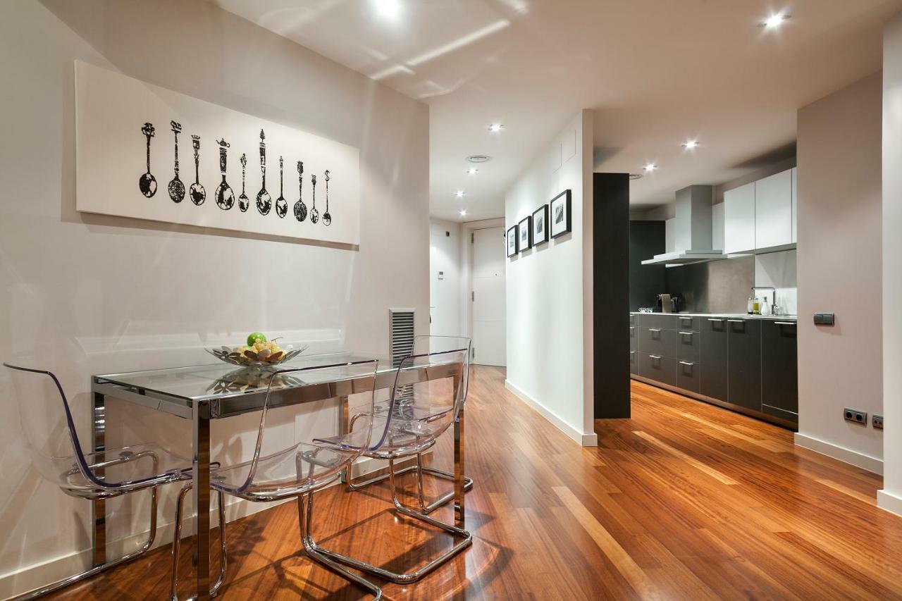 Uma Suites Passeig De Gracia 16 Barcelona Eksteriør bilde