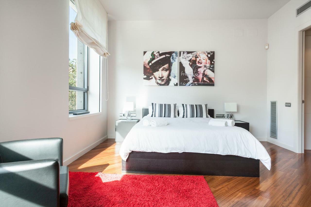 Uma Suites Passeig De Gracia 16 Barcelona Eksteriør bilde