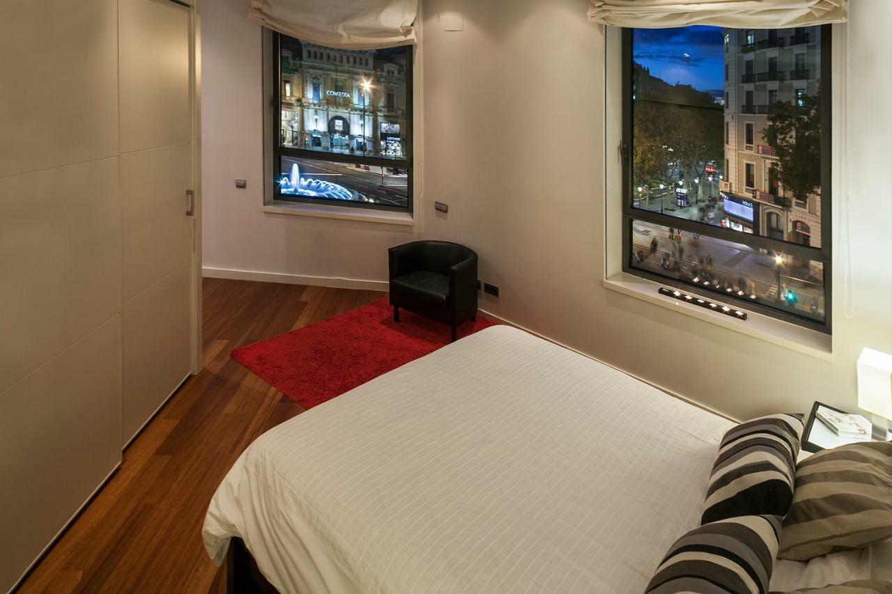 Uma Suites Passeig De Gracia 16 Barcelona Eksteriør bilde