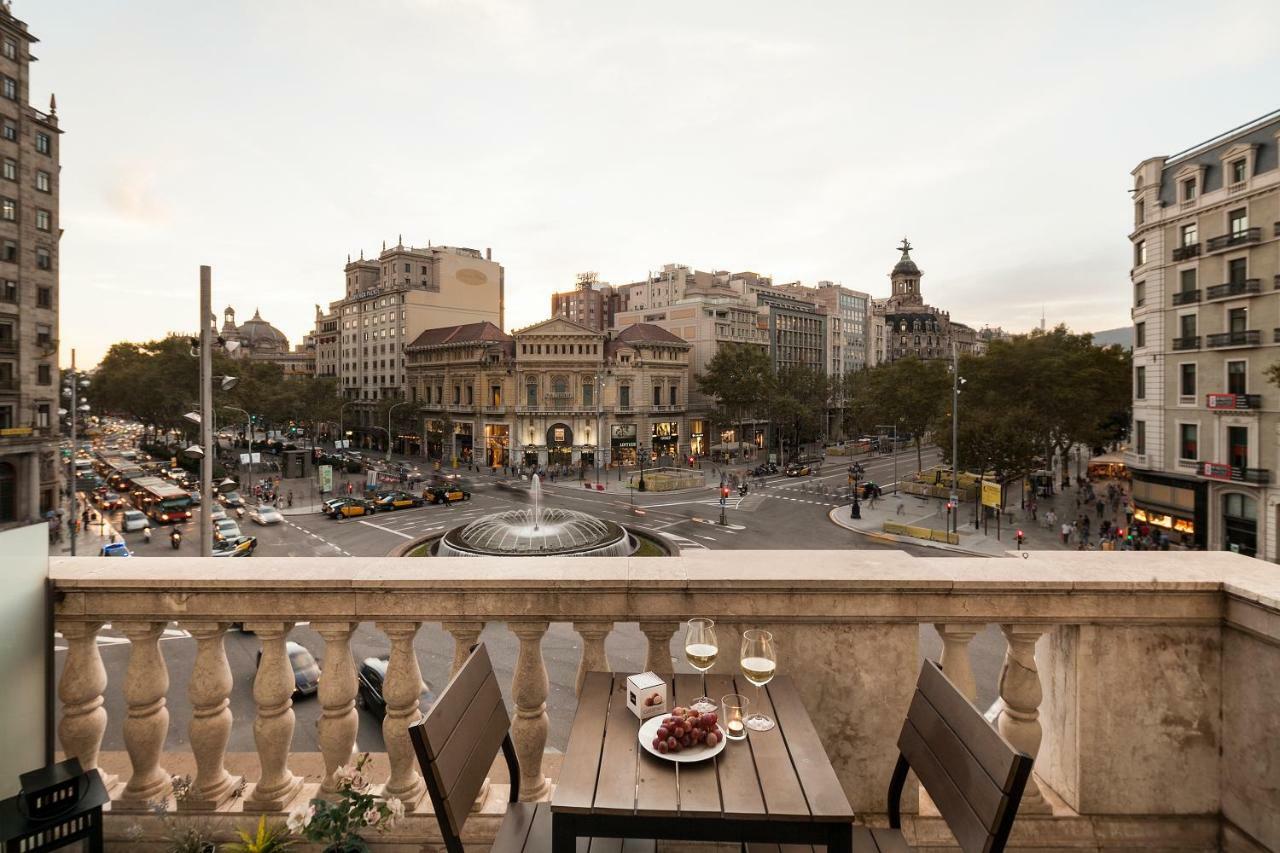 Uma Suites Passeig De Gracia 16 Barcelona Eksteriør bilde