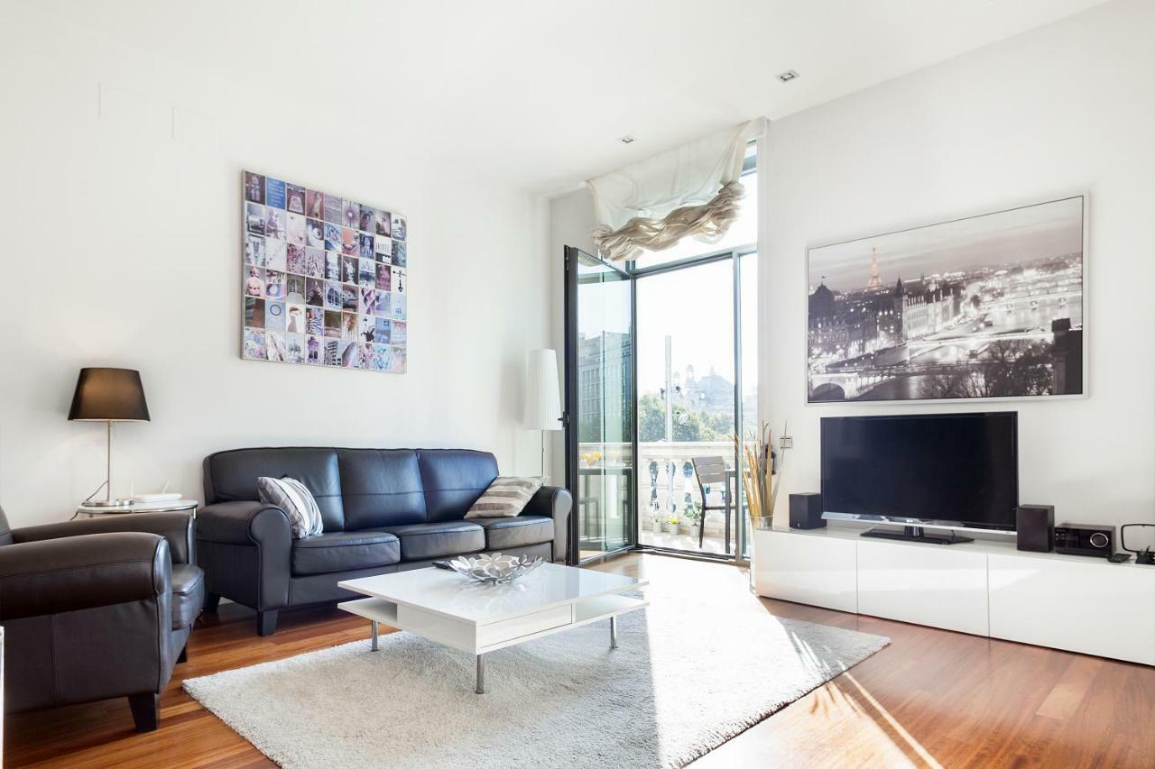 Uma Suites Passeig De Gracia 16 Barcelona Eksteriør bilde