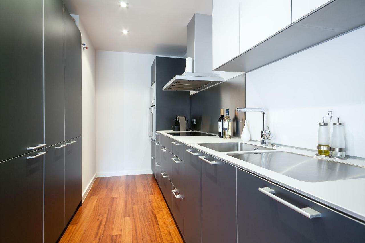 Uma Suites Passeig De Gracia 16 Barcelona Eksteriør bilde