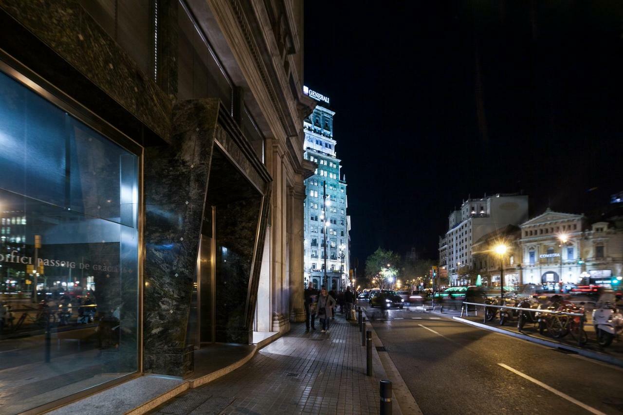 Uma Suites Passeig De Gracia 16 Barcelona Eksteriør bilde