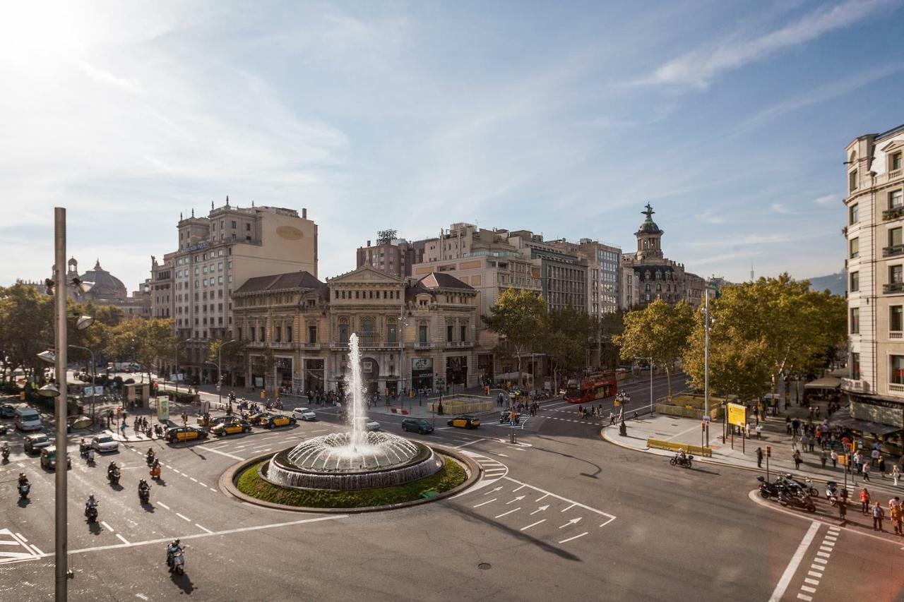 Uma Suites Passeig De Gracia 16 Barcelona Eksteriør bilde