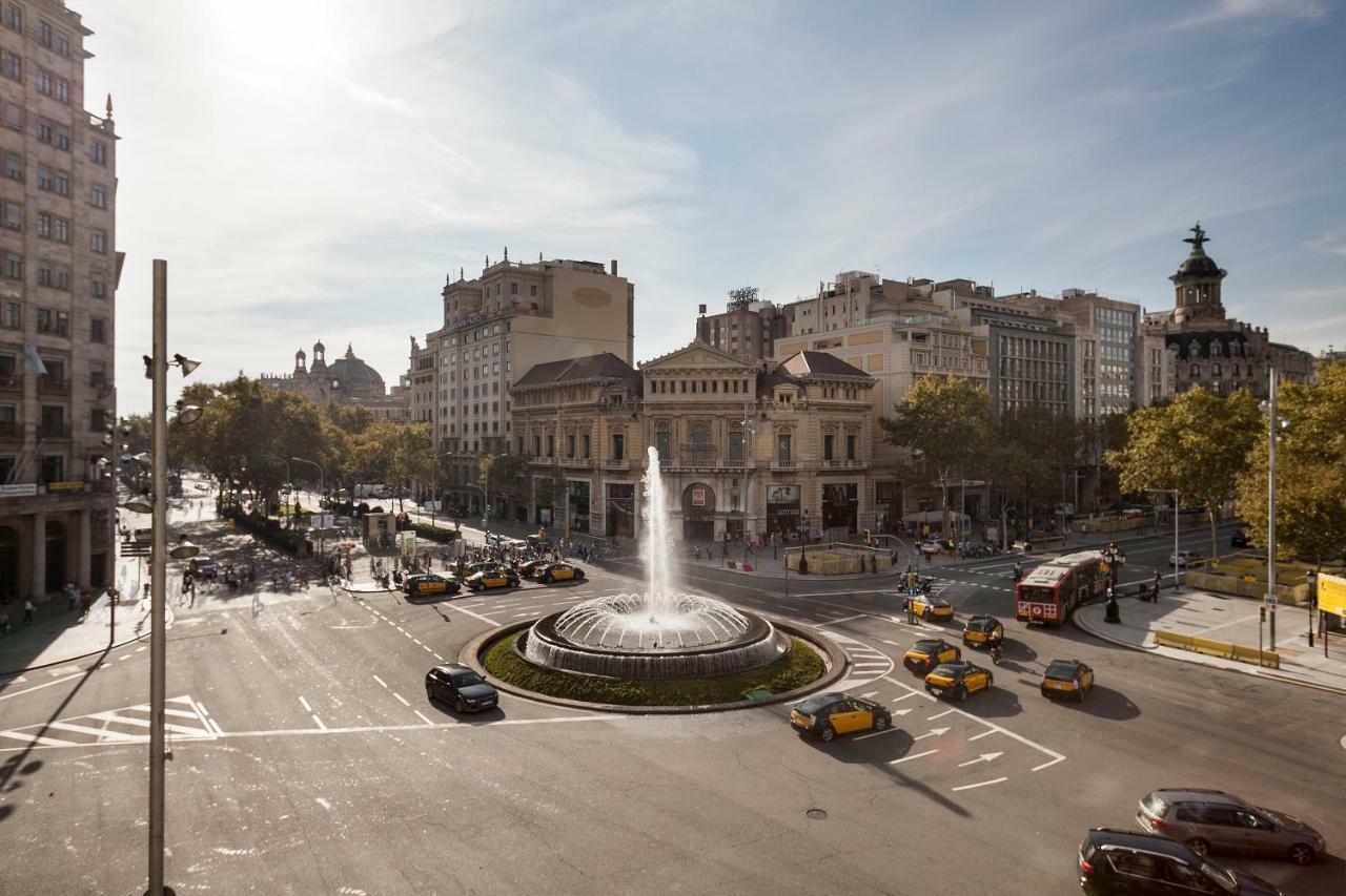 Uma Suites Passeig De Gracia 16 Barcelona Eksteriør bilde